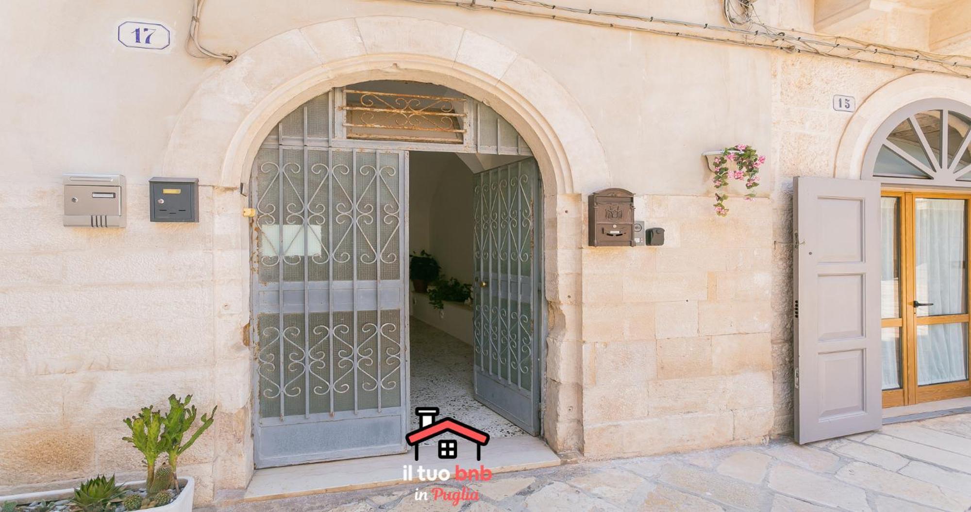 Casa Bianca Bnb,Big Terrace,10 Min Airport Beaches Bitonto Eksteriør billede